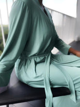 Load image into Gallery viewer, Kanga Robe